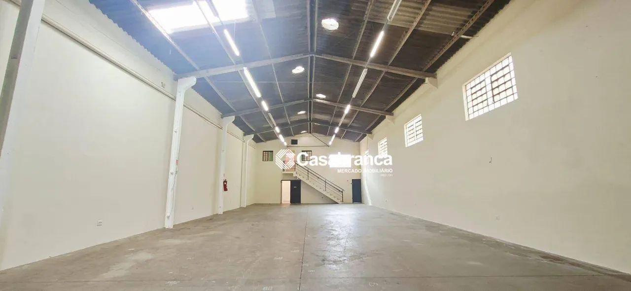 Barracão para alugar na Vila Assis em Sorocaba/SP.