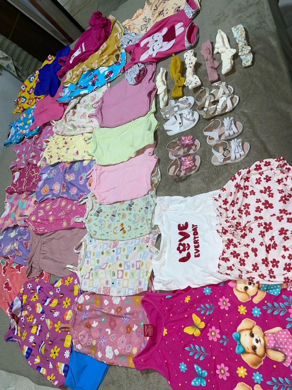 Lote com mais de 40 itens 