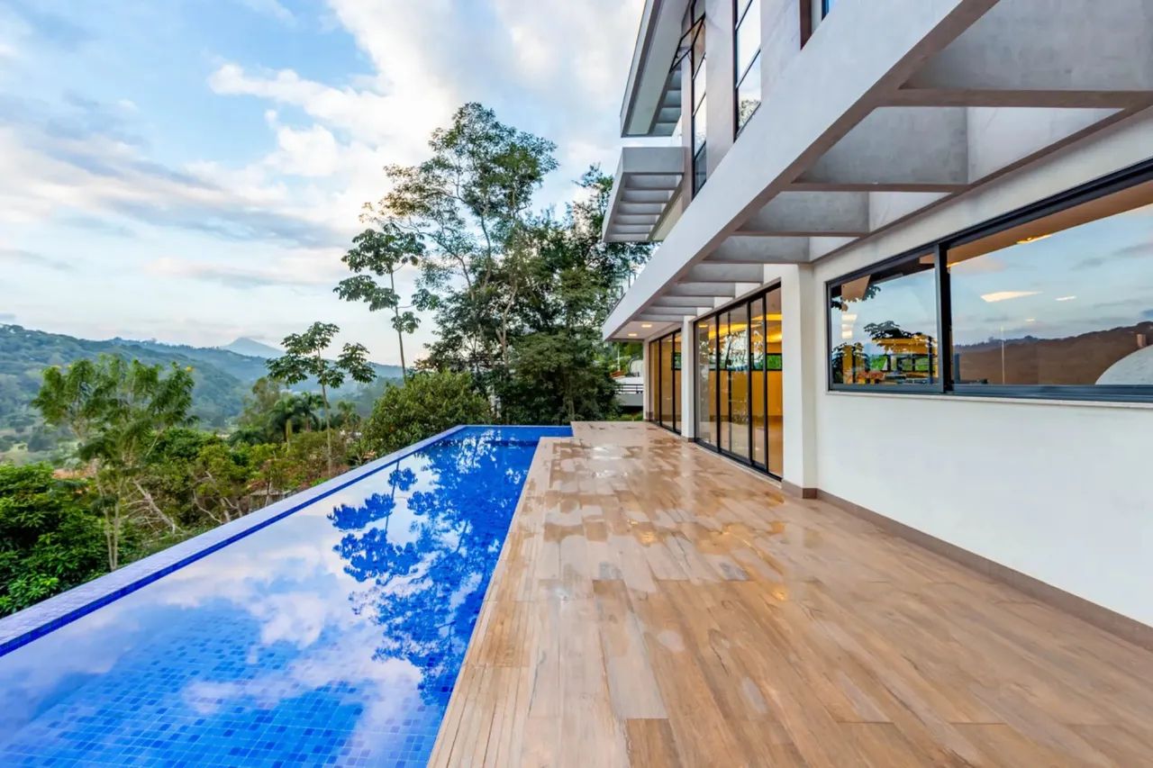 Casa com 4 quartos em condomínio no Quebra Frascos, Teresópolis. - Foto 4