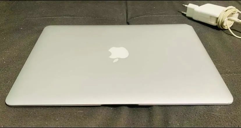 MacBook Air 2013 modelo A1466 extremamente novo - Notebooks