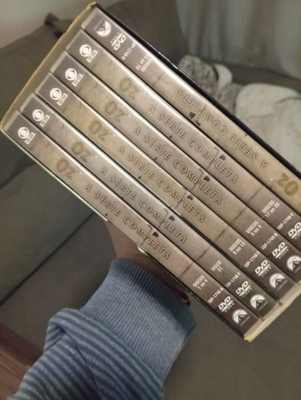 Oz - Seriado Completo em 21 DVDs - Foto 2