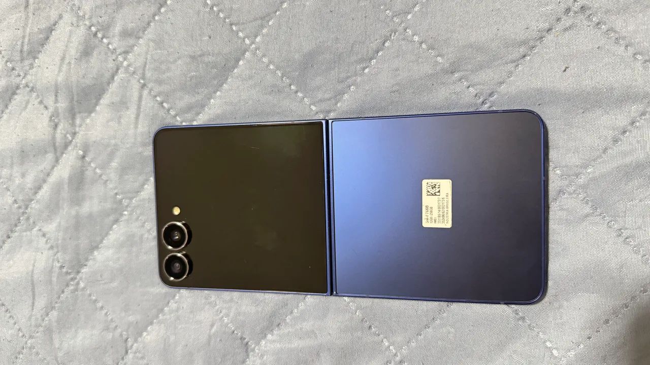 Galaxy Z Flip 7 256 GB - Foto 3
