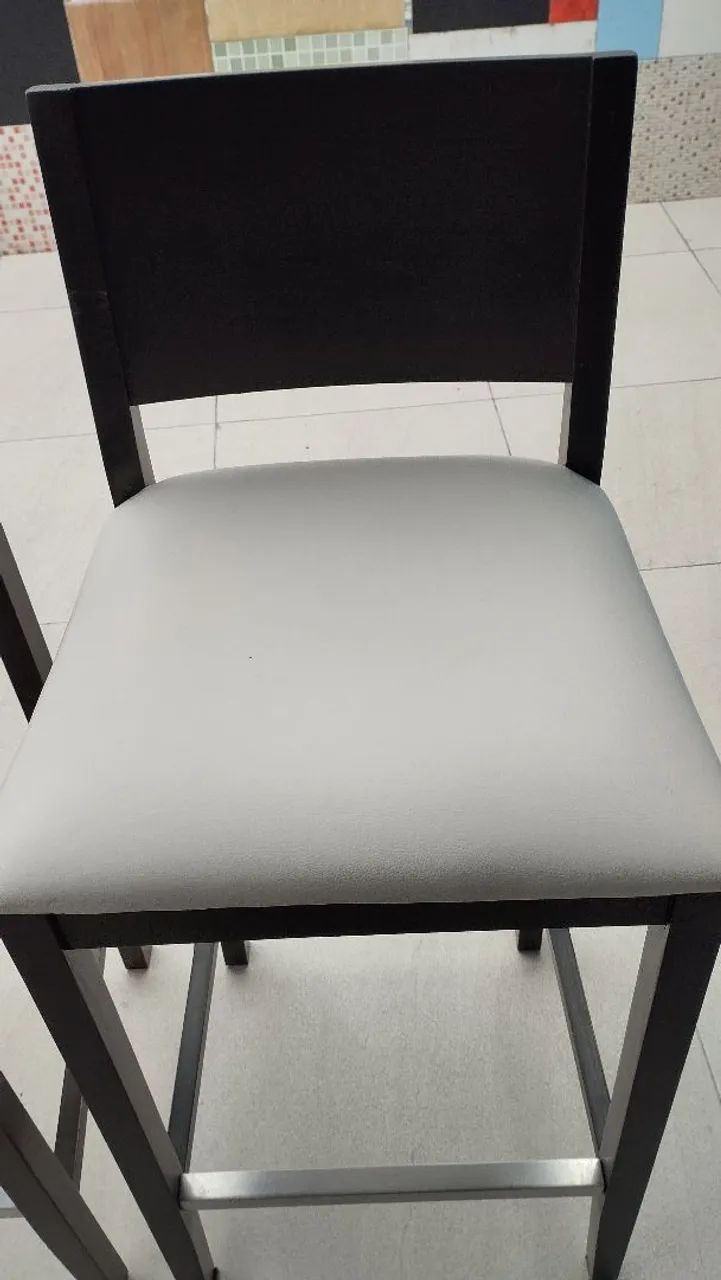 2 cadeiras alta  - Foto 4