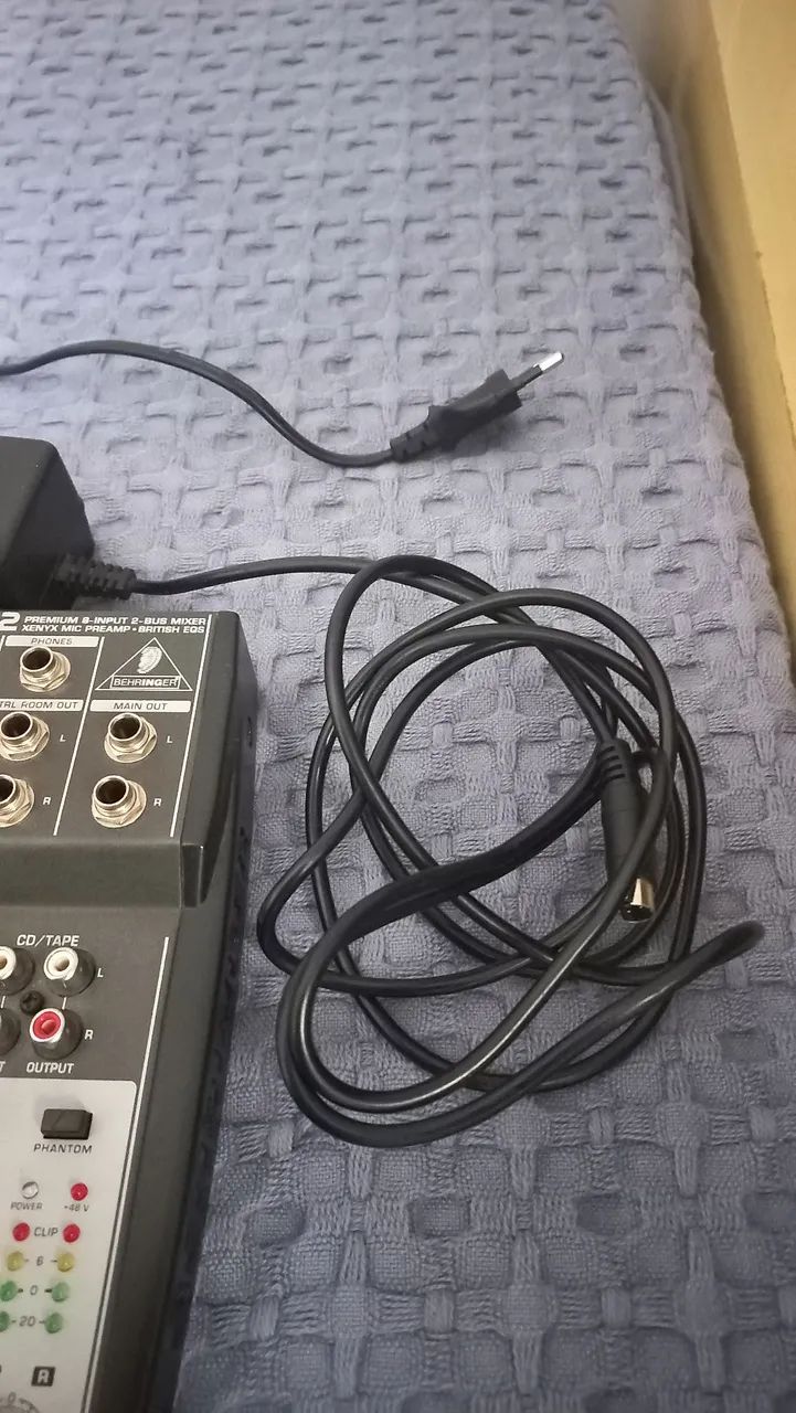 Xenyx 802 | Mesa de Som Behringer | Excelente estado, todos os canais funcionando - Foto 5
