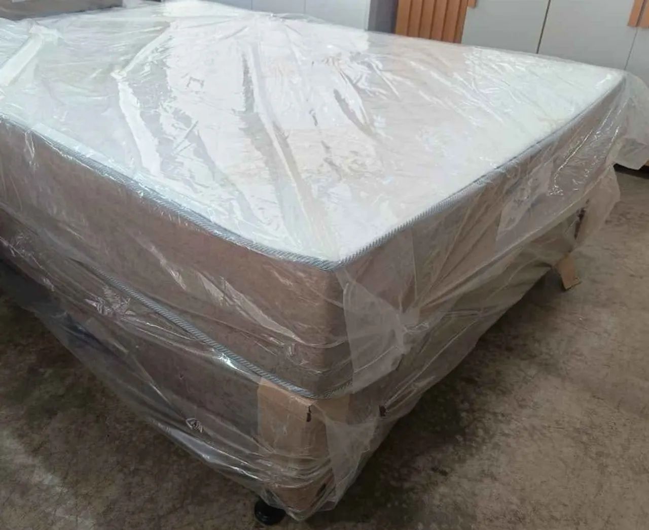 Cama box completa Colchão D-33 24cm com Base box  - Foto 2