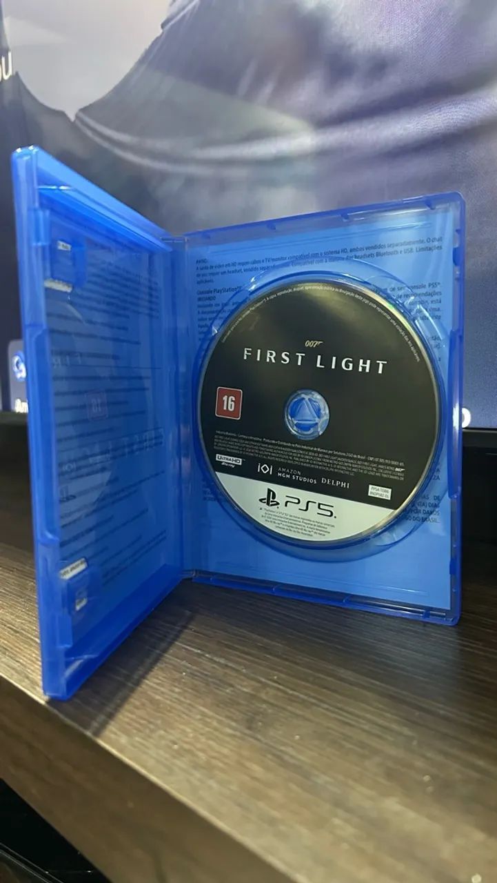 007 First Light - PS5 - Foto 2