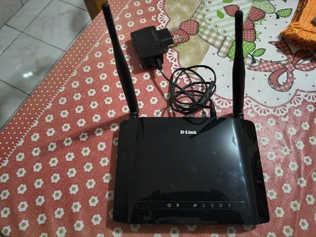 Kit 2 Roteadores D-Link (DIR-615 e DIR-611) - 300Mbps - Repetidores