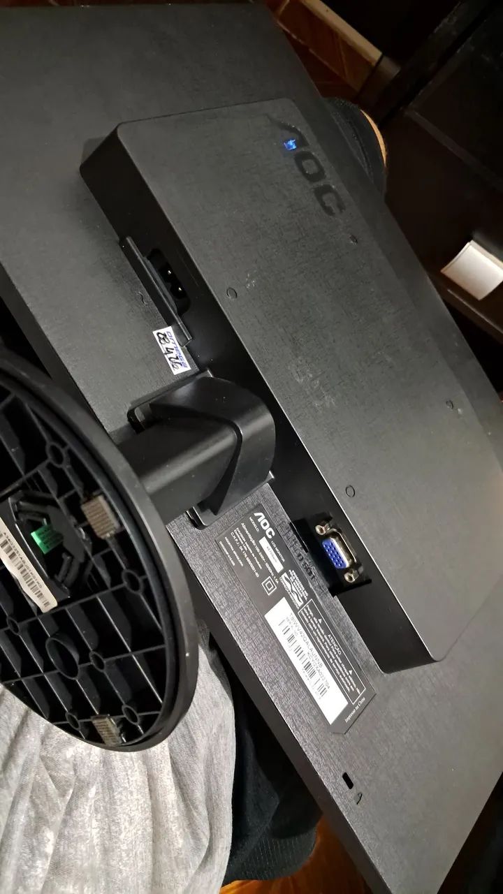 Monitor AOC 18.5 polegadas - Foto 2