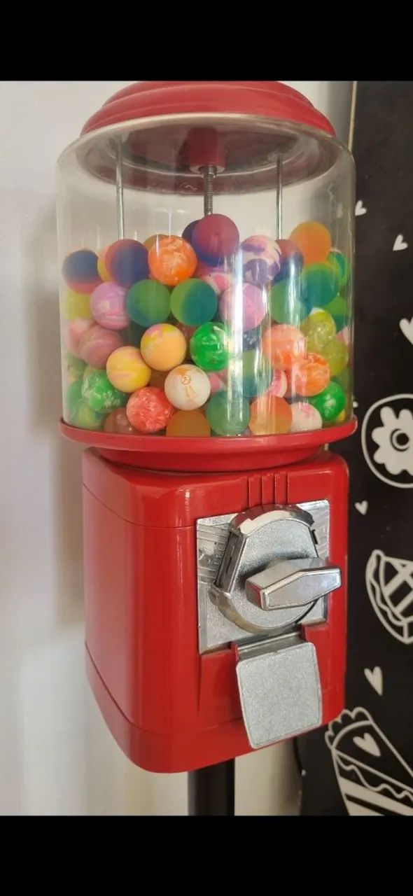 Máquina De Bolinha Pula Pula  + Pedestal Redondo Vending Machine  + 400 BOLINHAS GRÁTIS 