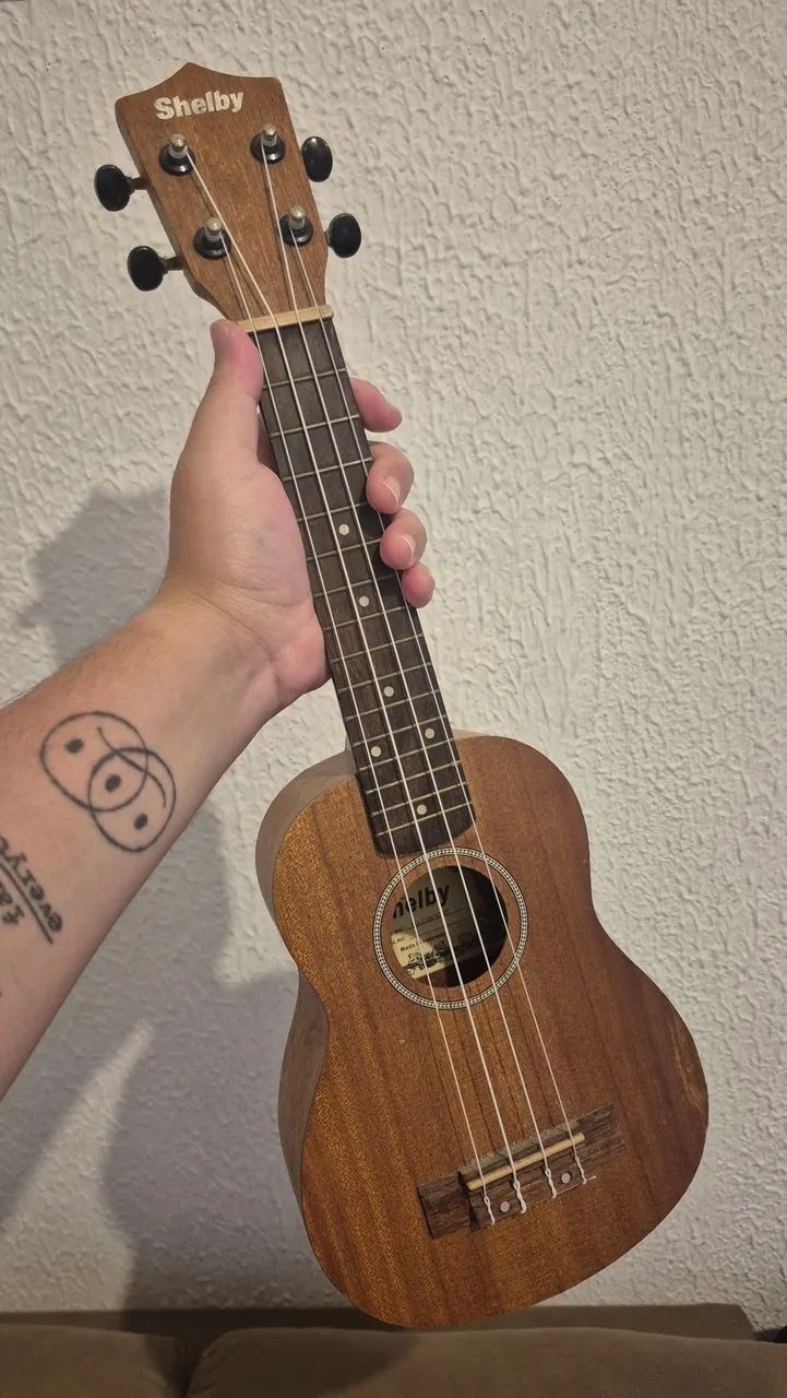 Ukulele Shelby SU-21m Usado - Foto 3