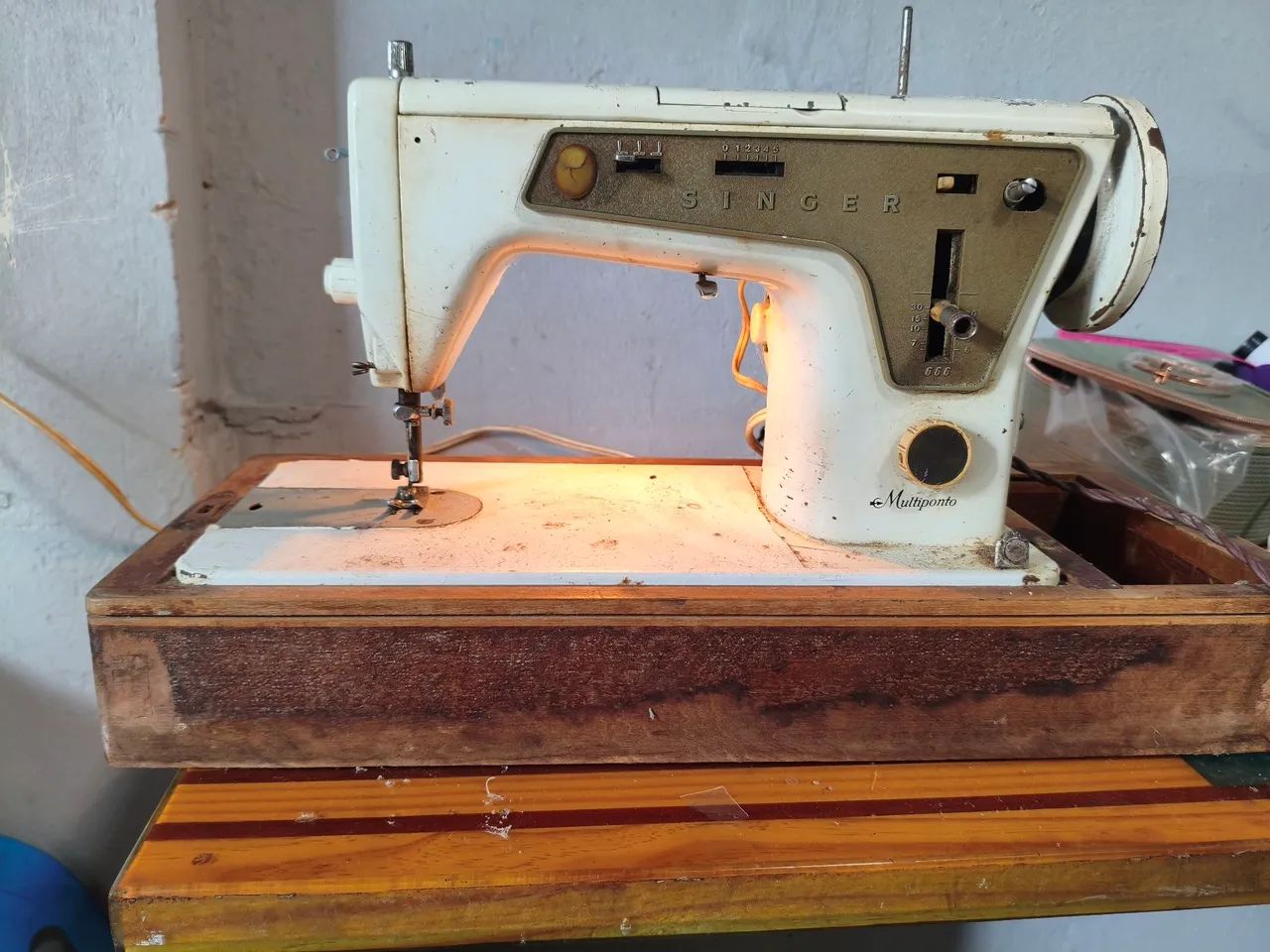 Máquina de costura 