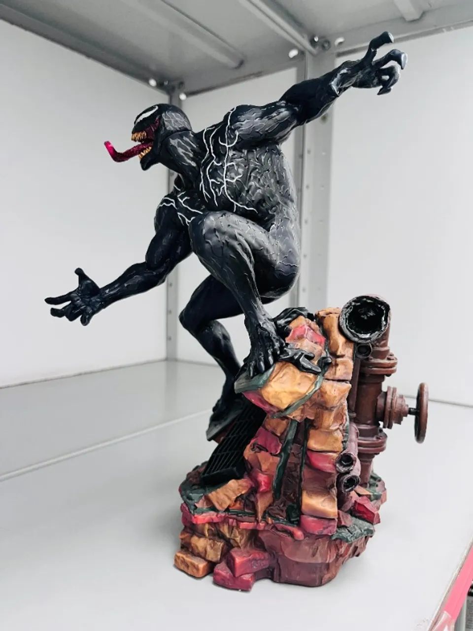 ESTÁTUA DO VENOM - IRON STUDIOS 1/10  - Foto 4