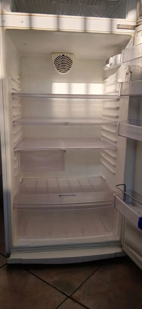 Refrigerador Continental 470L usada - Foto 2