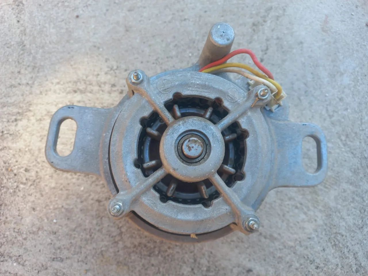 Motor máquina de lavar Electrolux 