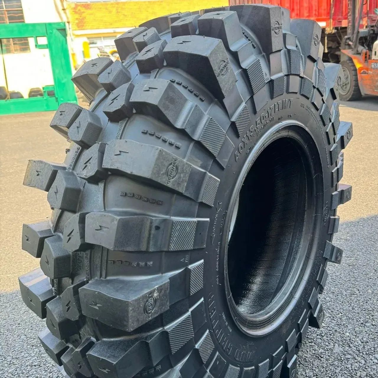 Pneu Geronee Mud Gripper - Foto 2