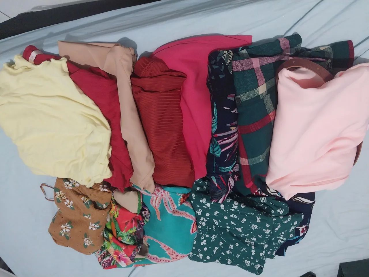 Combo de roupas - Foto 2