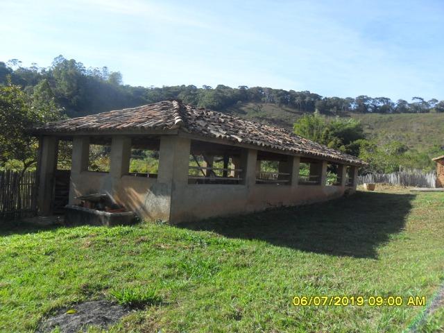 1313/Bela fazenda de 32 ha com linda casa antiga e restaurada - Foto 16