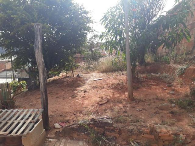 Barracão para locação em ribeirão das neves, rosaneves, 1 dormitório, 1 banheiro - Foto 14