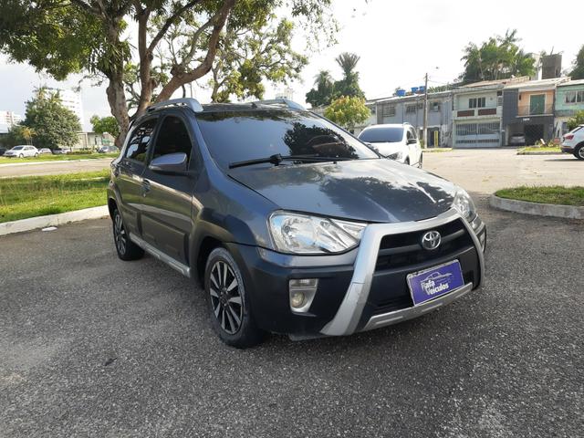 TOYOTA ETIOS CROSS 2014 1.5 R$ 32.900,00. Rafa Veiculos. Eric * - Foto 4