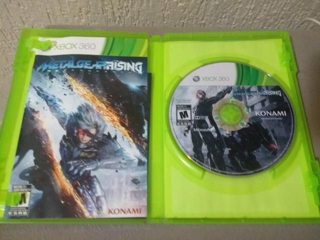 Jogo metalgearrising Xbox 360 - Foto 3