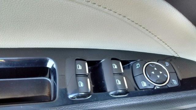 FORD FUSION TITANIUM PLUS AWD 2.0 16V GTDI AT Branco 2015/2016 - Foto 16