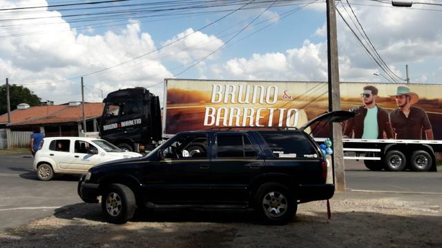 Vendo blazer executive 96/97 troco por zafira. - Foto 2