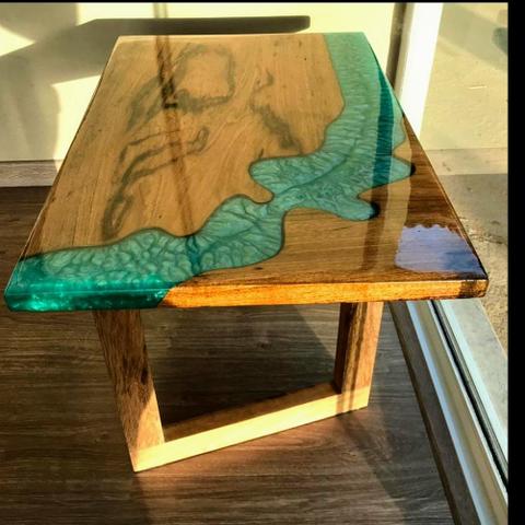 Mesa Resinada "River Table"