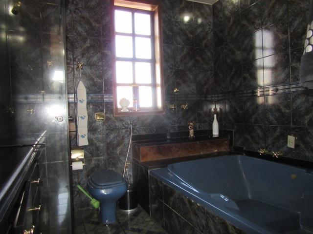 Excelente casa com 03 pavimentos! - Foto 12