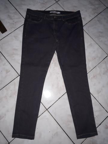 Calças Jeans Tamanho 46 R$ 20,00 cada