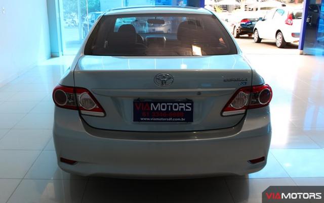 TOYOTA COROLLA 2013/2014 1.8 GLI 16V FLEX 4P AUTOMÁTICO - Foto 5