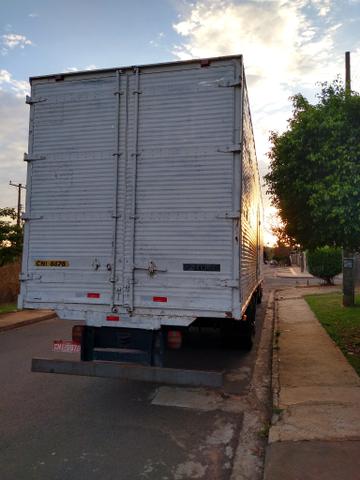 International 4700 2002 motor e mecânica Cummins - Foto 5