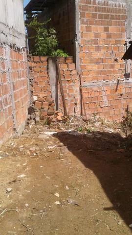 Vendo casa com terreno - Foto 4