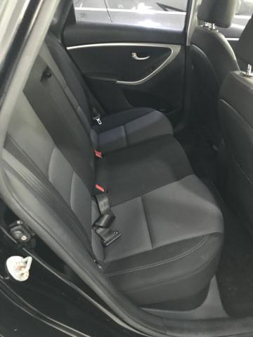 I-30 modelo novo super conservado - Foto 12