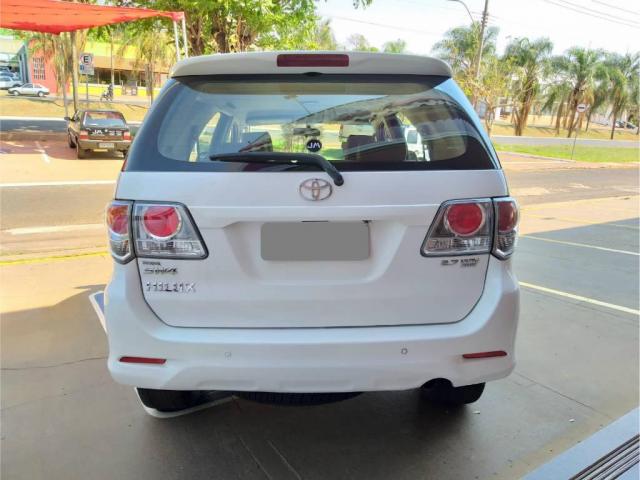 Toyota Hilux SW4 SW4 4X2 SR 2.7 - Foto 5