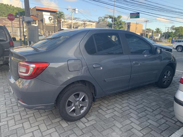Renault Logan 2018 1.0 completo muito novo completo de tudo top de linha Procurar Martins - Foto 5