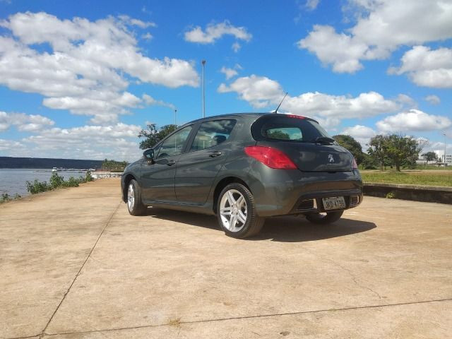 Peugeot 308 12/13 impecável