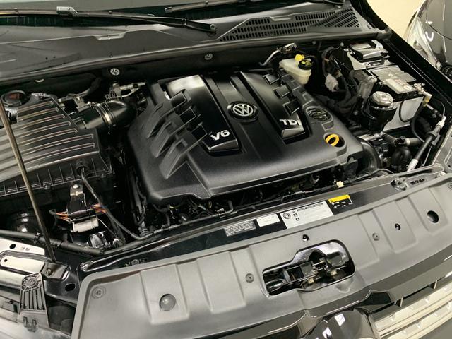 Amarok Highline 3.0 Aut. V6 225 cv 18/18 - Foto 19