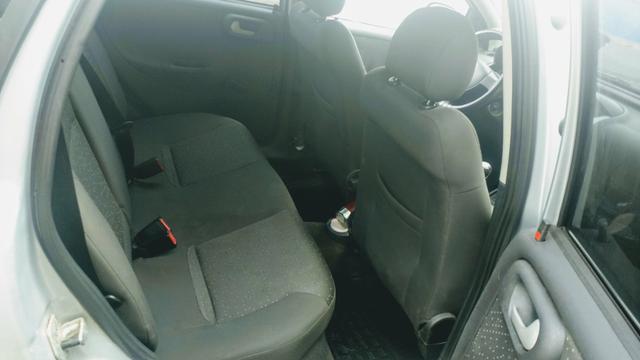 Corsa Hatch 1.4 - Foto 3