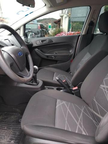 Ford New Fiesta Hatch 1.5 2015 - Foto 6
