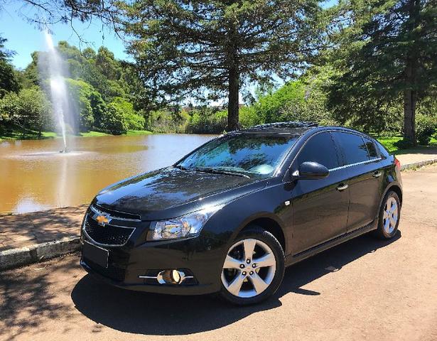 Cruze LTZ Hatch Top de Linha Teto Solar - Corolla Jetta Civic Fusion Focus Golf
