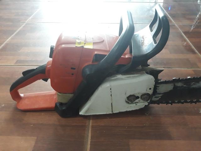 Motosserra semi novo conservado stihl 310