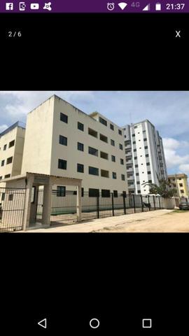Apartamento em Candeias com 03 quartos + 01 suite, área de 70m²