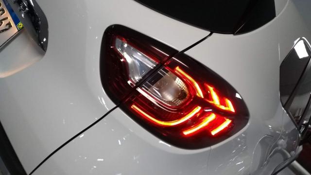 CAPTUR INTENSE 1.6 FLEX - Foto 13