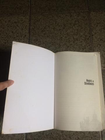 Anjos e demônios - Foto 2