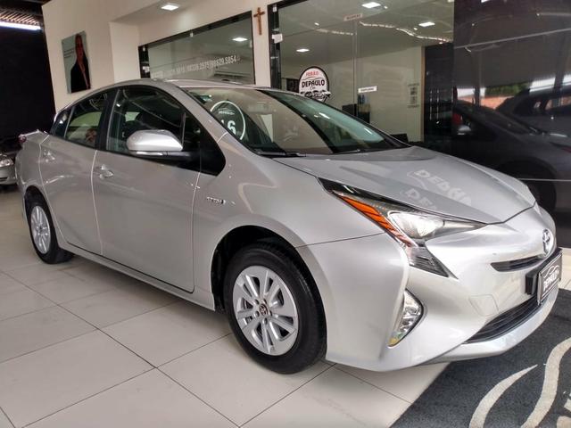 Toyota Prius hybrid 2016