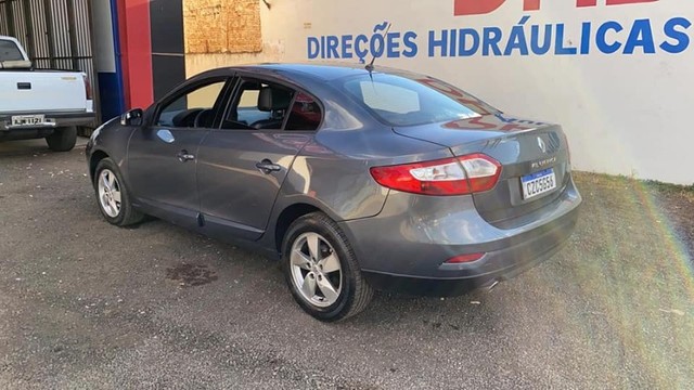 RENAULT FLUENCE VERSÃO DYNAMIQUE