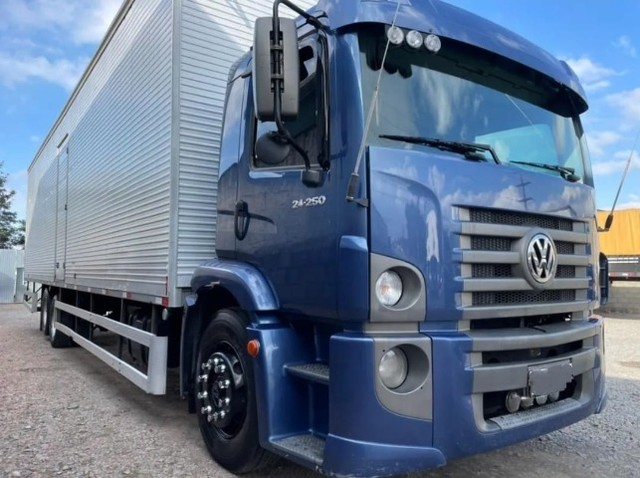 VW CONSTELLETIONS 24-250