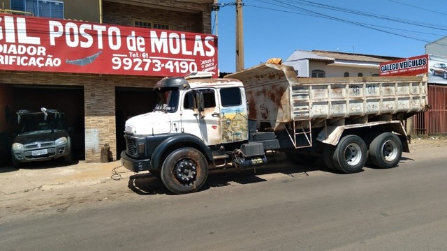 CAMINHÃO MERCEDES 15/25 ANO 1989