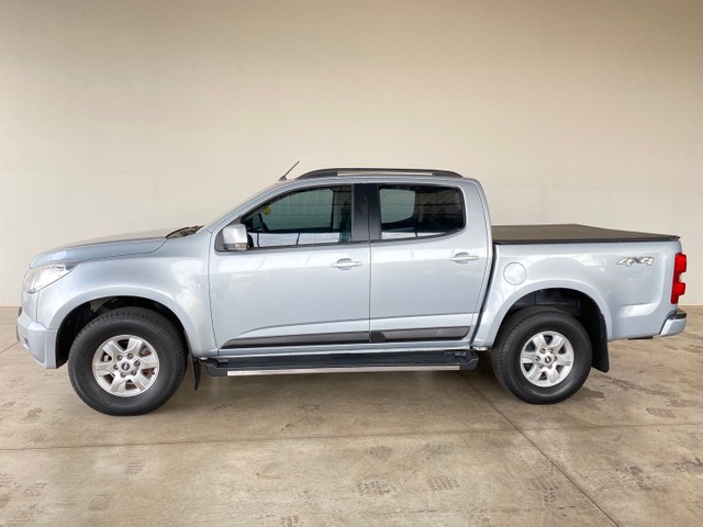 S10 2013 LT AUTOMÁTICA