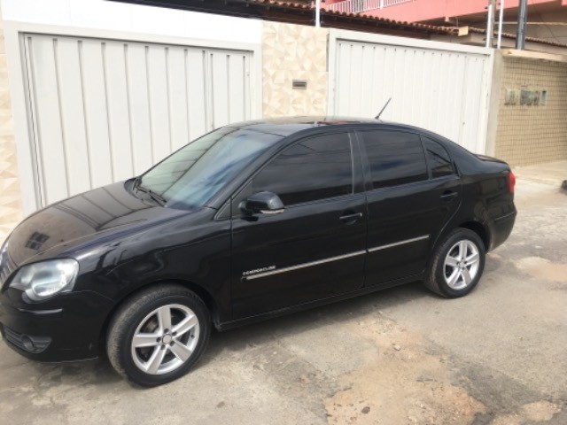 POLO SEDAN 1.6 CONFORTLINE
